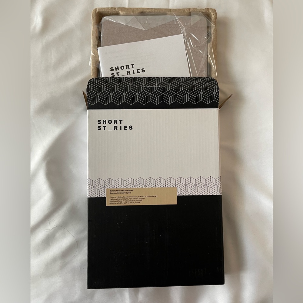 Short Stories Kitchen Scale. New in Box!